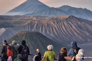 Como funcionam as viagens em grupo: Guia para quem está a começar