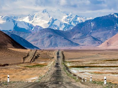 Tajiquistão e Montanhas Pamir com incursão ao Afeganistão