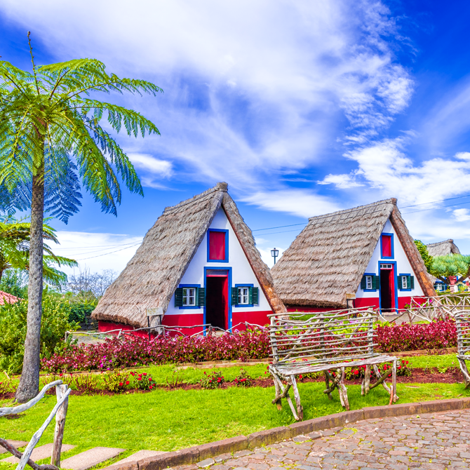 Viagens-para-a-Ilha-da-Madeira Safe Travel - Segurança em Viagem | Pinto Lopes Viagens